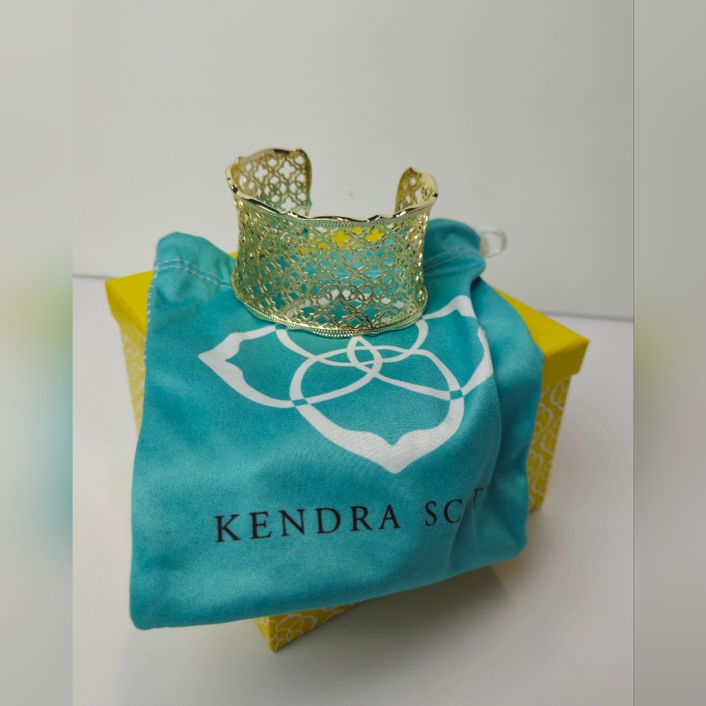 Kendra Scott Elegant Gold Filigree Cuff Bracelet - Picture 9 of 10